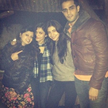 Anushka Sharma, Sakshi Dhoni pictures from their school days Anushka Sharma, Sakshi Dhoni pictures from their school days