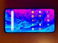OnePlus 7, notch-free,