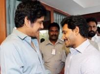 Akkineni Nagarjuna with YSRCP leader Jagan Mohan Reddy