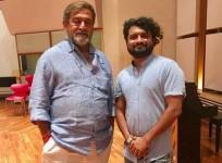Mahesh Manjrekar, Hitesh Modak