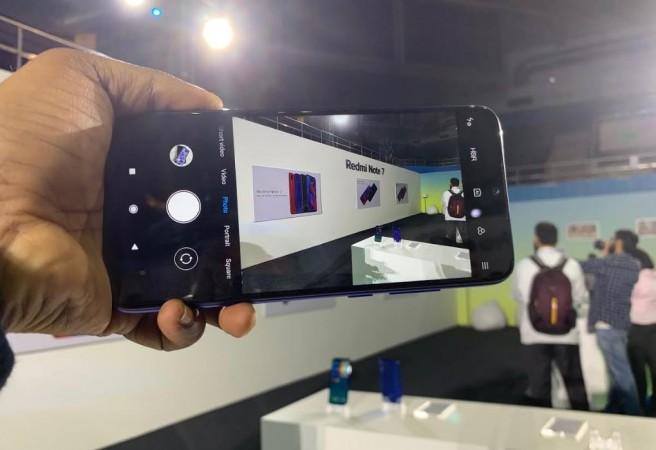 Xiaomi Redmi Note 7 comes with dual-camera on the back with AI Portrait mode and other features. Xiaomi, Redmi Note 7, image, camera