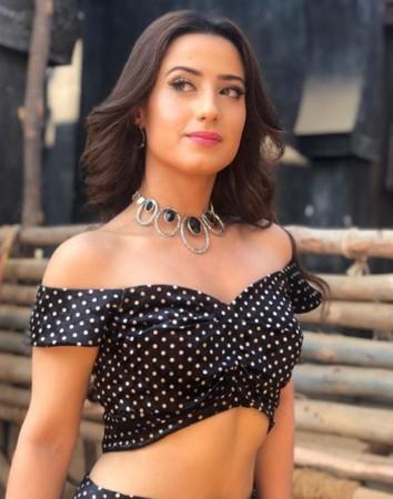 Alisha Panwar Alisha Panwar as Komolika in Kasautii Zindagii Kay 2