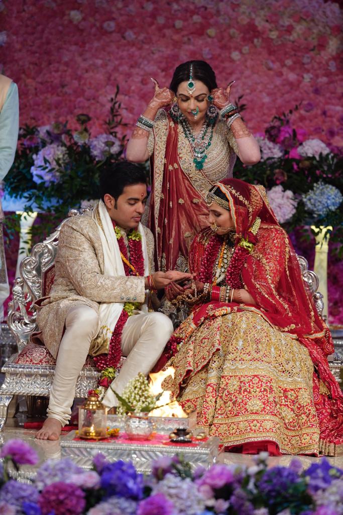 Akash Ambani, Nita Ambani, Shloka Mehta