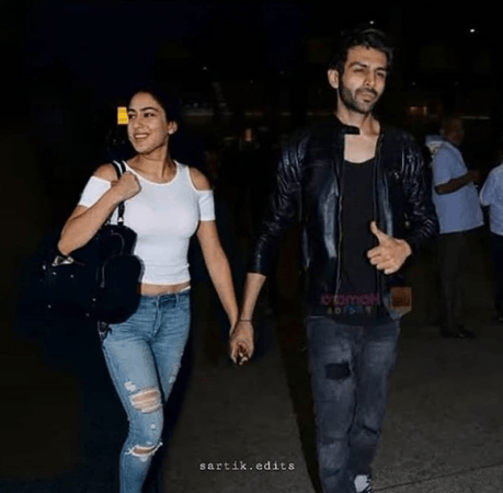 Sara Ali Khan and Kartik Aaryan holding hands. Real or fake? Sara Ali Khan and Kartik Aaryan holding hands. Real or fake?