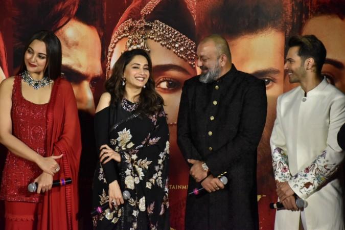 Alleged ex-lover Sanjay Dutt addresses Madhuri Dixit as ma'am on sets of Kalank Alleged ex-lover Sanjay Dutt addresses Madhuri Dixit as ma'am on sets of Kalank