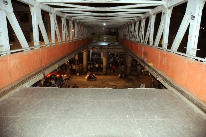 Mumbai, Footover bridge, CSMT