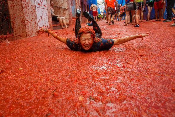 La tomatina