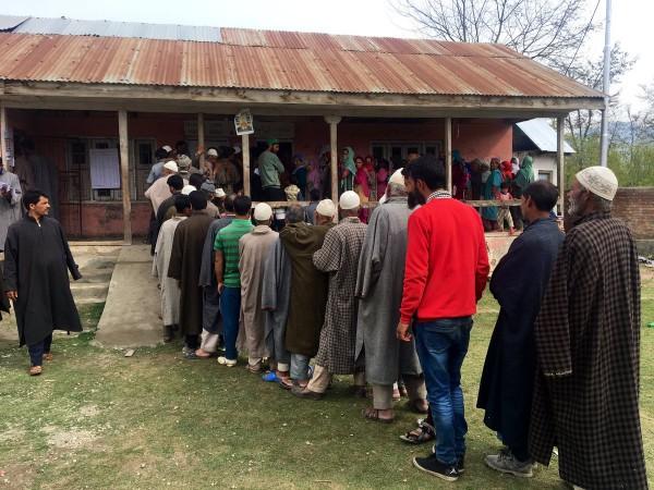 People from the Baramulla constituency of North Kashmir turn out to vote despite reports of violence and threats in the region Baramulla