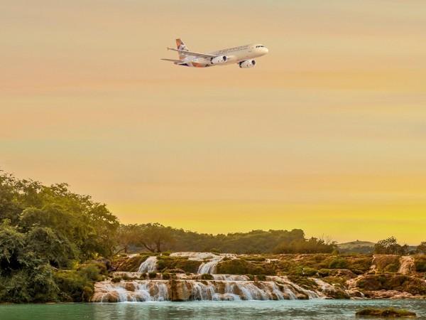 Etihad's reluctance to board Jet Airways lenders' debt resolution plan is apparently a result of the foreign airline's experience with India's regulatory and legal bottlenecks. Courtesy: Twitter Etihad Airways, Abu Dhabi