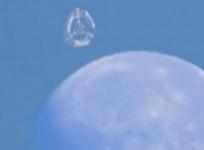 UFO Moon