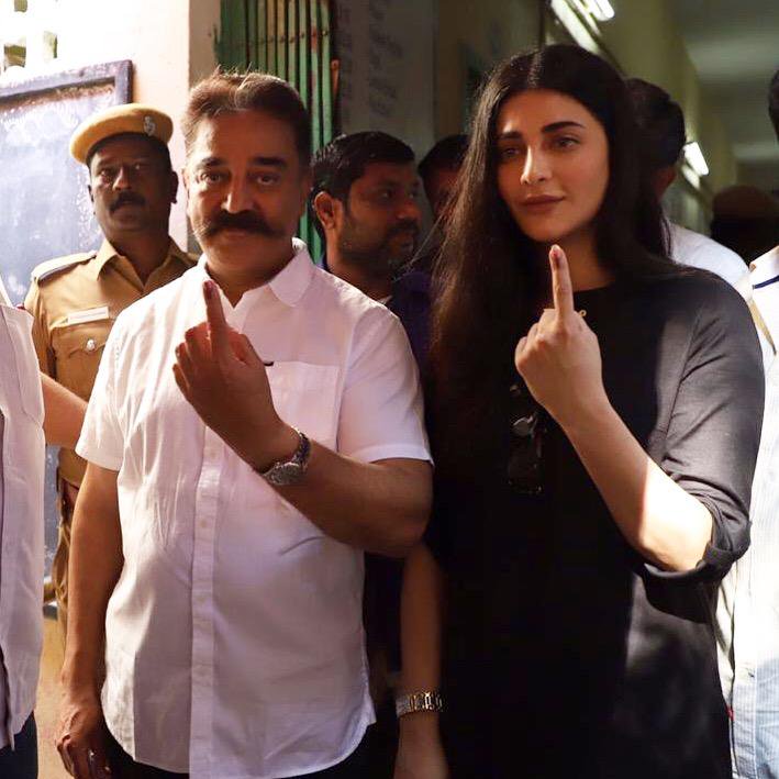 Kollywood Celebs Vote: Kamal Haasan and his daughter Shruti Cast Their Vote