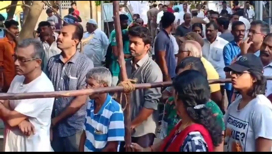 Kollywood Celebs Vote: Vijay Casts His Vote