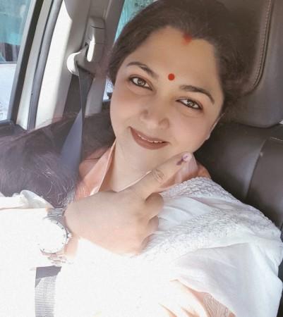 Actress-turned-politician Khushbu Sundar. Kollywood Celebs Vote: Khushbu Casts her Vote