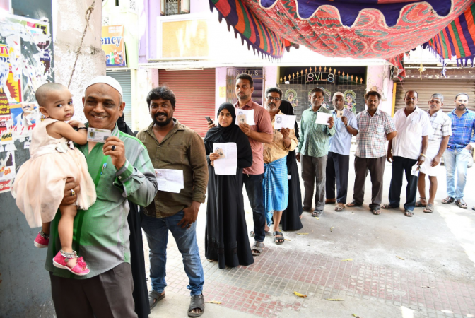 Lok Sabha election Phase 2 LIVE: Shoe hurled at BJP's Narasimha Rao ...