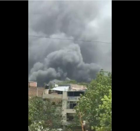 delhi narain fire