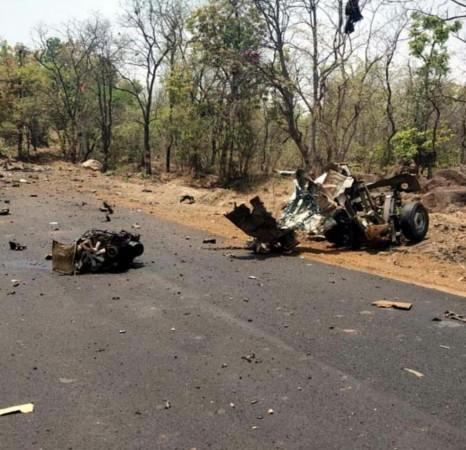 Maoists torched at least three dozen vehicles belonging to private contractors in Kurkheda sub-district of Maharashtra's Gadchiroli on May 1, 2019.  Gadchiroli maoist attack
