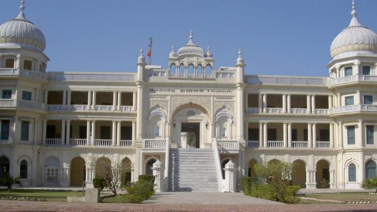 Gurdwara Sacha Sauda near Lahore, Pakistan. Gurdwara Sacha Sauda
