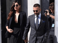 Sonam Kapoor and Anand Ahuja photo by Anil Kapoor