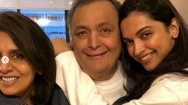 Deepika Padukone meets Rishi Kapoor and Neetu Kapoor in NYC. Deepika Padukone meets Rishi Kapoor and Neetu Kapoor in NYC