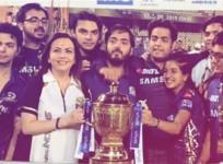 Mumbai Indians owner Ambani family with IPL 2019 trophy