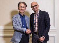 Kenichiro Yoshida, President and CEO, Sony Corporation (left), and Satya Nadella, CEO, Microsoft