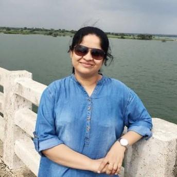 Congress worker Reshma Padeknur Reshma Padeknur