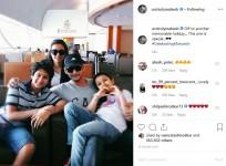 Mahesh Babu with his family