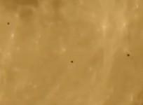 UFO Moon