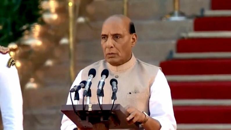 New Delhi: Lucknow BJP MP Rajnath Singh takes oath as Union Minister at a swearing-in ceremony at Rashtrapati Bhavan in New Delhi on May 30, 2019. Rajnath Singh