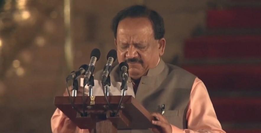 Dr Harsh Vardhan takes oath as Union Minister at a swearing-in ceremony at Rashtrapati Bhavan in New Delhi on May 30, 2019. Dr Harsh Vardhan