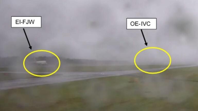 Airplanes at Edinburgh airport avoid crash by just 2 seconds Airplanes at Edinburgh airport avoid crash by just 2 seconds