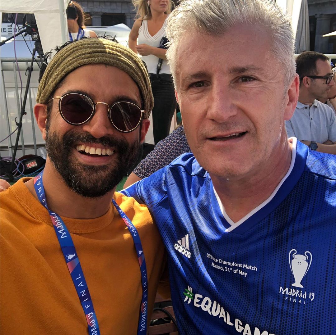 farhan akhtar with football legends
