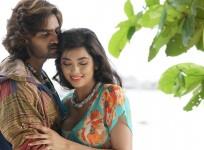 Karthikeya and Digangana in Hippi