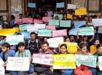 Doctors protest