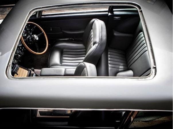Ejector seat system