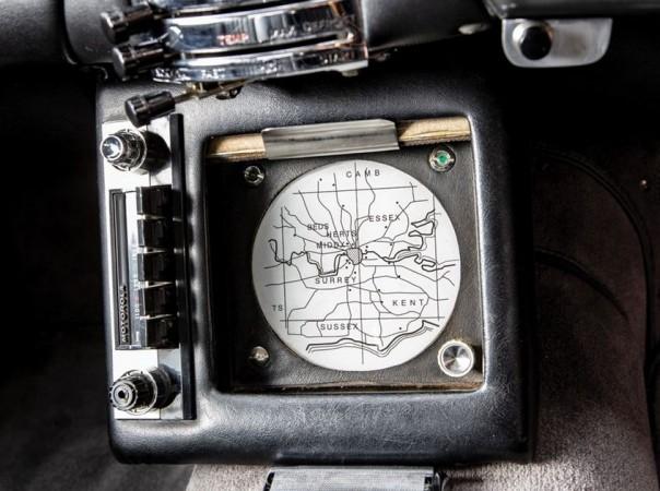 Radar-tracking GPS system