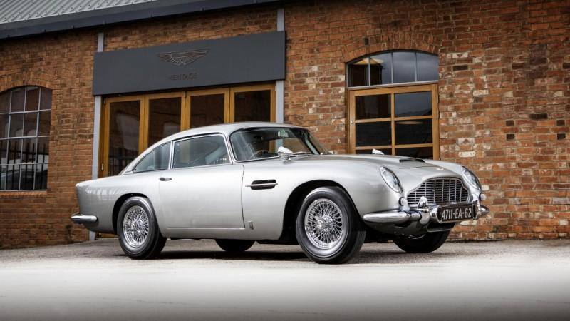 1965 Ashton martin DB5 outfitted with hidden weaponry and cutting-edge spy technology by fictional weapons mastermind Q. 1965 Ashton martin DB5
