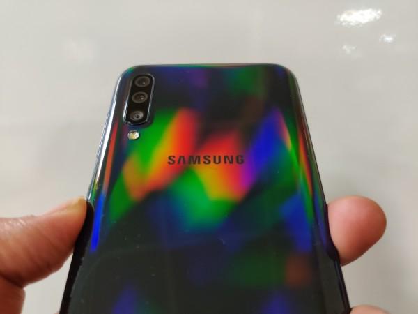 Samsung Galaxy A50 review Samsung Galaxy A50 review