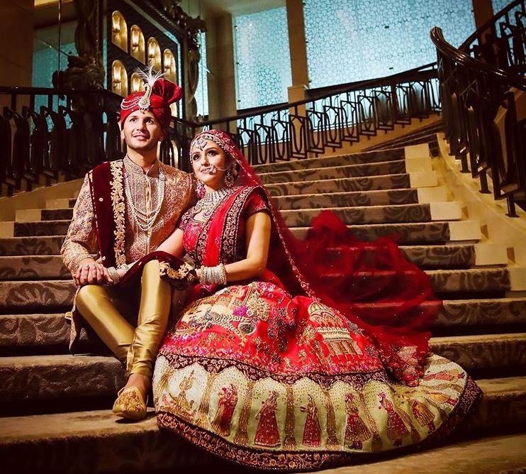 Khatron Ke Khiladi 4 Winner Aarti Chabria Looks Every Bit Of Royal On Her Wedding Day Photos Ibtimes India Vivek oberoi as mahindra maya dolas. ibtimes india