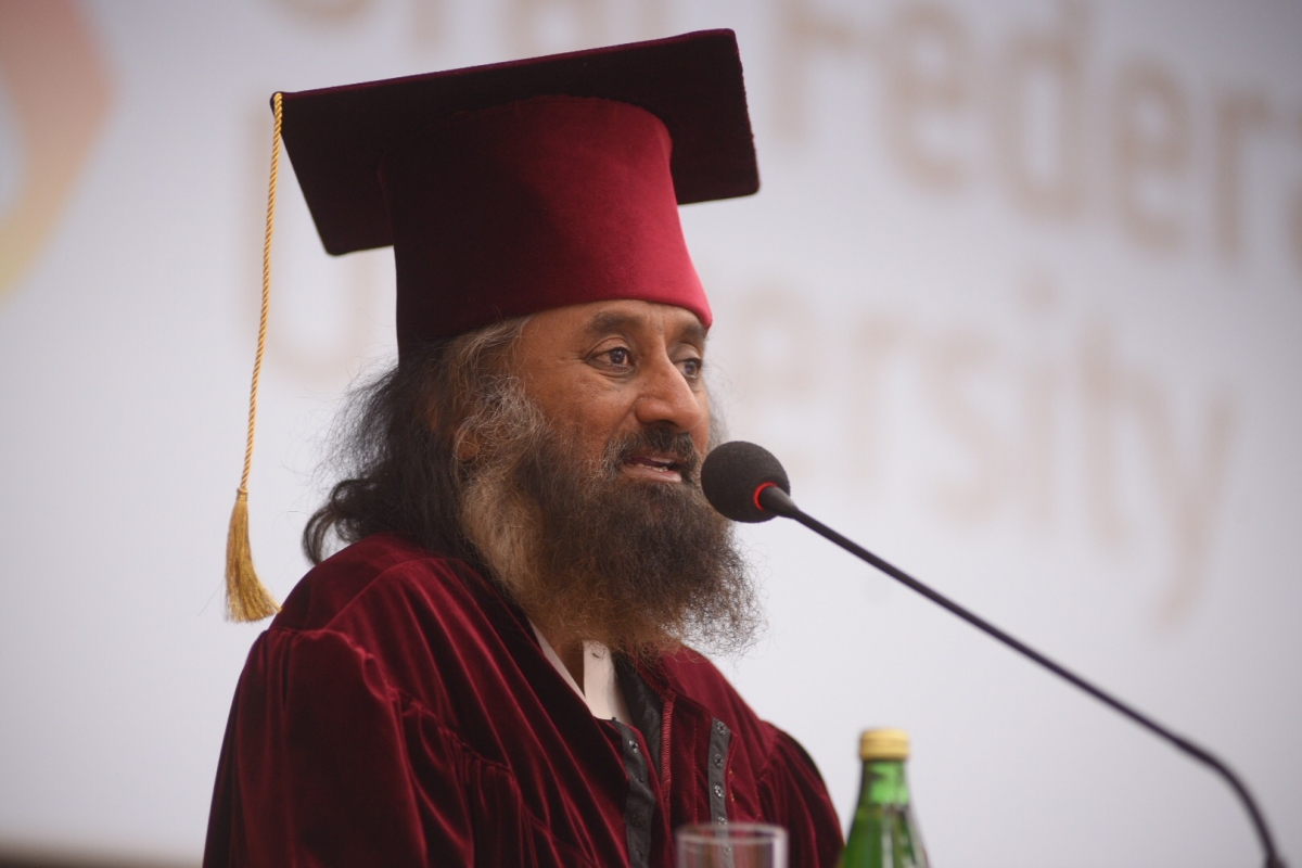 Sri Sri Ravi Shankar receives honorary doctorate from Russian university -  IBTimes India