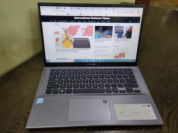 Asus VivoBook 14 review Asus VivoBook 14 review
