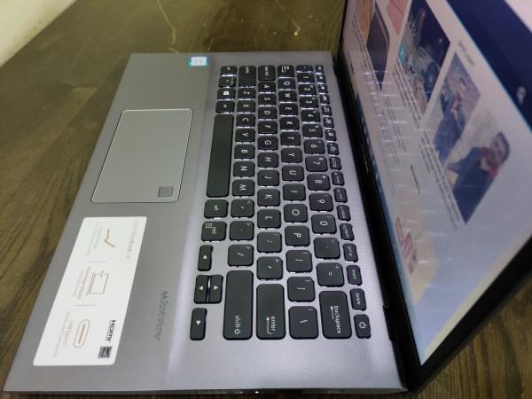 Asus VivoBook 14 review Asus VivoBook 14 review