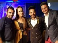 Viral Motani with his team