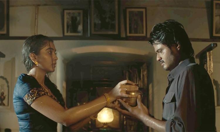 Anand Devarakonda and Shivathmika Rajasekhar in Dorasani Anand Devarakonda and Shivathmika Rajasekhar in Dorasani