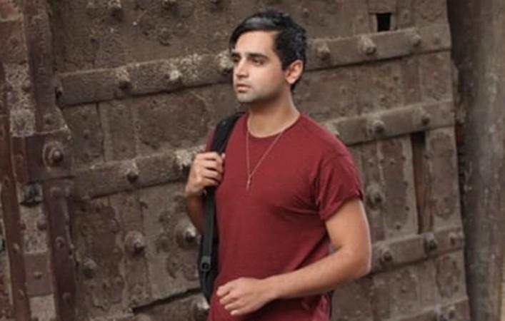 Jay Kadn aka Junai Kaden Jay Kadn aka Junai Kaden
