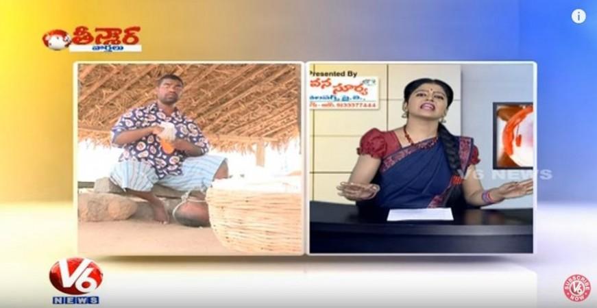 Bithiri Sathi and Savitri on TV show Teenmaar Bithiri Sathi and Savitri on TV show Teenmaar