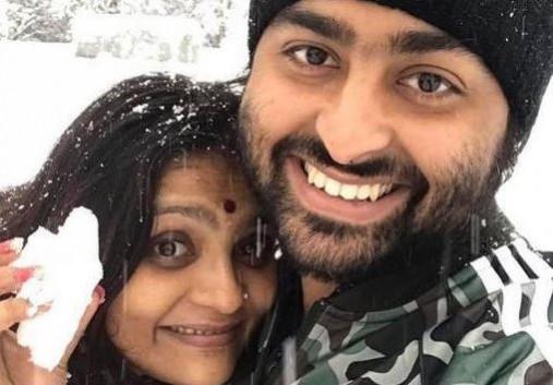 Arijit Singh with wife