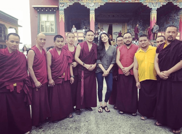 Shruti Haasan with monks Shruti Haasan with monks