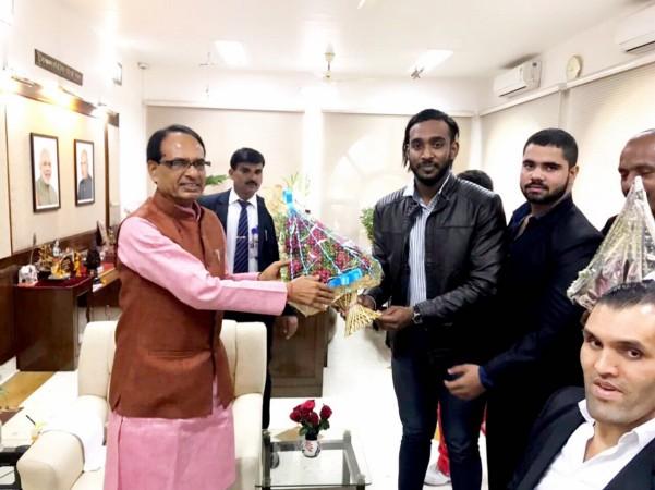 Sagar Nama receiving honours from former MP CM Shivraj Singh Chauhan Sagar Nama receiving honours from former MP CM Shivraj Singh Chauhan