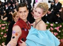 Cole Sprouse and Lili Reinhart